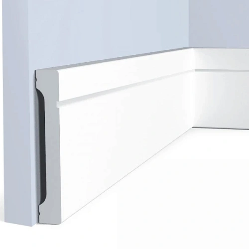 B110V1L ПЛИНТУС  HIWOOD