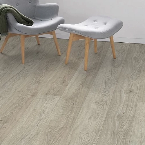 ДУБ АЗГИЛ СВЕТЛЫЙ ЛАМИНАТ  EGGER  CLASSIC ламинат для пола