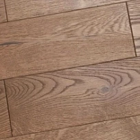 ДУБ ЭЛЬДОРАДО МАССИВНАЯ ДОСКА PAPA CARLO ЗАМКИ МИРА в интерьере 