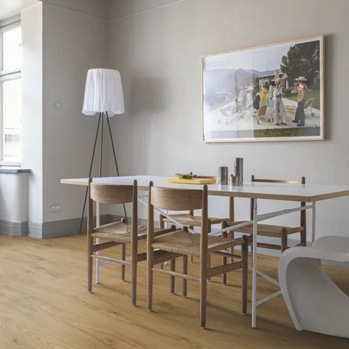 ДУБ ЭЙФЕЛЬ КОРИЧНЕВЫЙ КВАРЦ ВИНИЛ PERGO LVT GLOMMA PAD PRO