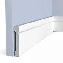 B70V1L ПЛИНТУС  HIWOOD