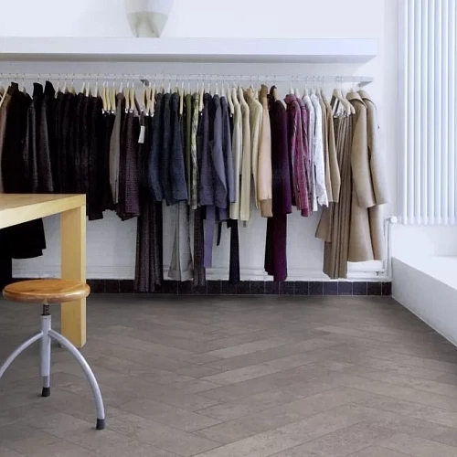 PESARO CEMENT ЛАМИНАТ  KRONOTEX  HERRINGBONE ламинат для пола
