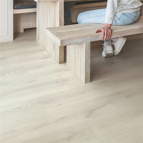 ДУБ ПЕПЕЛЬНЫЙ СЕРЫЙ ЛАМИНАТ  QUICK-STEP  CLASSIC PLUS HУDRO ламинат для пола