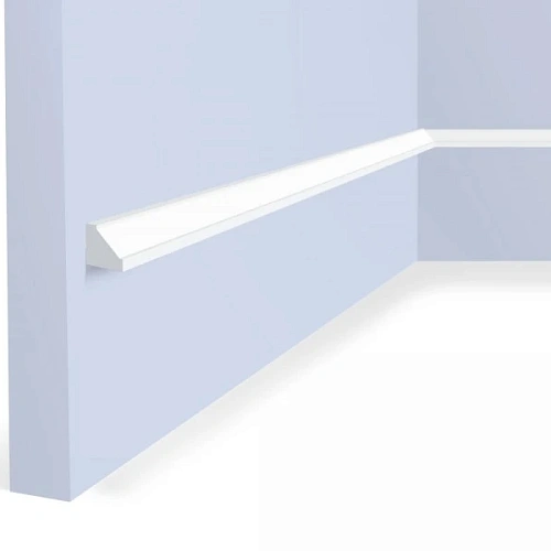 МОЛДИНГ D12V2 ПЛИНТУС  HIWOOD