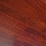 КУМАРУ КРАСНЫЙ