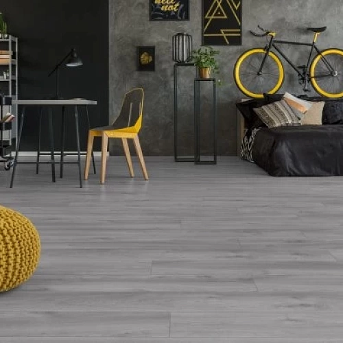 ДУБ МАКРО СВЕТЛО-СЕРЫЙ ЛАМИНАТ  KRONOTEX  MAMMUT PLUS ламинат для пола