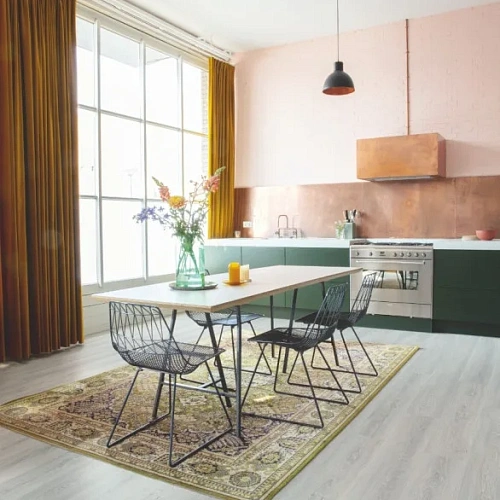 ДУБ СВЕТЛЫЙ ГЛАДКИЙ КВАРЦ ВИНИЛ QUICK STEP LVT ATMOSPHERE