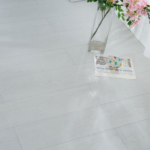 ДУБ БЕЛЫЙ ЛАМИНАТ  LAMIWOOD  SELECT 12 ламинат для пола