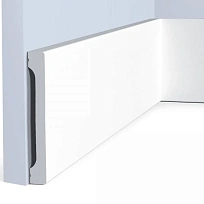 B150V1 ПЛИНТУС  HIWOOD