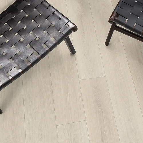 ДУБ ЭЛЬТОН БЕЛЫЙ ЛАМИНАТ  EGGER  CLASSIC ламинат для пола