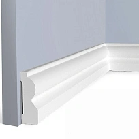 B55 ПЛИНТУС  HIWOOD