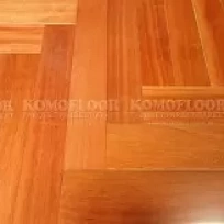 КЕМПАС L ШТУЧНЫЙ ПАРКЕТ KOMOFLOOR