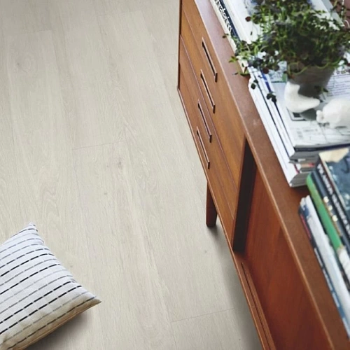 ДУБ СВЕТЛО-СЕРЫЙ КВАРЦ ВИНИЛ PERGO LVT OPTIMUM MODERN PLANK GLUE