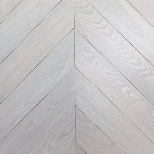 ЯСЕНЬ МУНЛАЙТ ИНЖЕНЕРНАЯ ДОСКА WOOD BEE АНГЛИЙСКАЯ ЁЛКА HERRINGBONE для пола