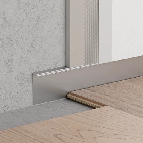 СКРЫТЫЙ ПЛИНТУС СЕРЕБРИСТЫЙ МАТОВЫЙ ПЛИНТУС  ЛИКОРН ЛАЙН