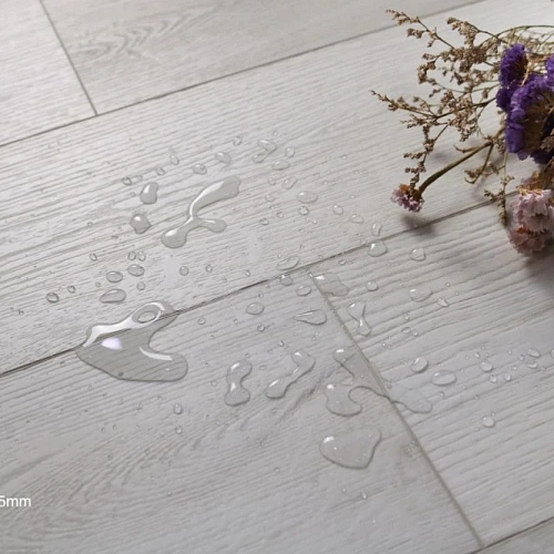 ДУБ ЛАУРИЯ КВАРЦ ВИНИЛ BETTA VILLA