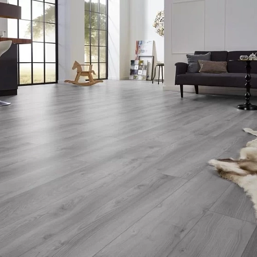 ДУБ МАКРО СВЕТЛО-СЕРЫЙ ЛАМИНАТ  KRONOTEX  MAMMUT ламинат для пола