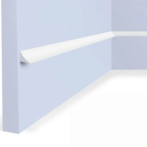 МОЛДИНГ TR12 ПЛИНТУС  HIWOOD