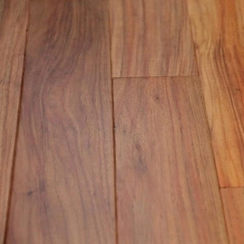 ЛИНГУА МАССИВНАЯ ДОСКА KOMOFLOOR