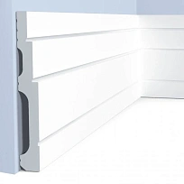 B120V1 ПЛИНТУС  HIWOOD