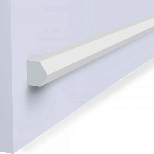 МОЛДИНГ TRN20 ПЛИНТУС  HIWOOD