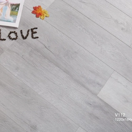 ДУБ ЛЕВАНТО КВАРЦ ВИНИЛ BETTA VILLA