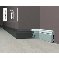 UHD 02/60 ПЛИНТУС  SOLID