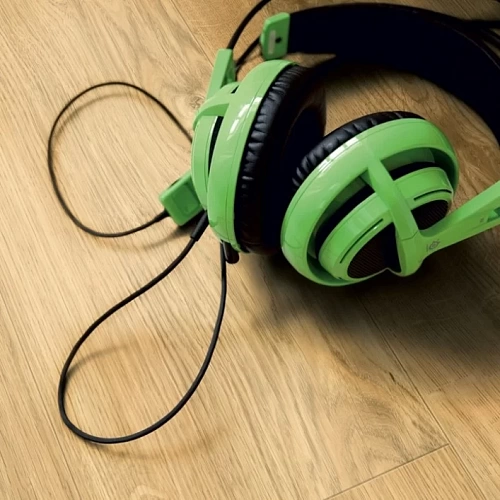 ДУБ КЛАССИЧЕСКИЙ НАТУРАЛЬНЫЙ КВАРЦ ВИНИЛ PERGO LVT OPTIMUM PLANK GLUE