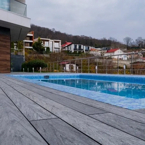 GREY ТЕРРАСНАЯ ДОСКА  BRUGGAN MULTICOLOR в интерьере № 46154