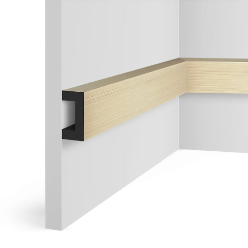 МОЛДИНГ LB40 G372 ПЛИНТУС  HIWOOD