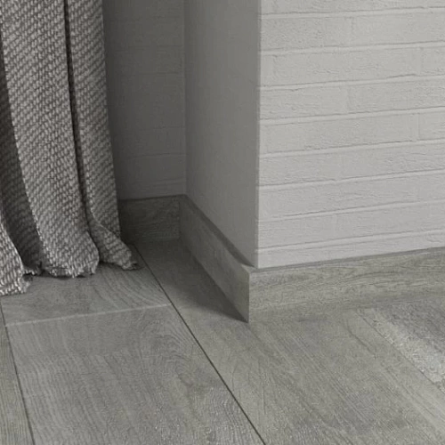 ДУБ РЕЙН ПЛИНТУС  ЛАМИНИРОВАННЫЙ МДФ  FINE FLOOR RICH