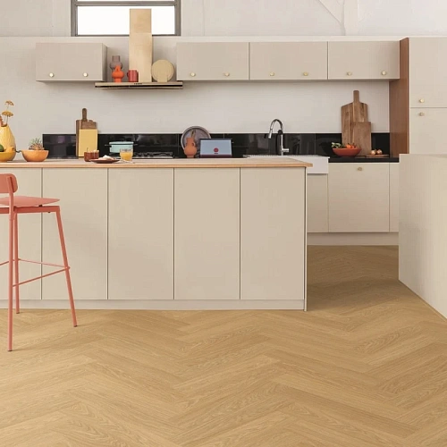 ДУБ ЧИСТЫЙ МЕДОВЫЙ КВАРЦ ВИНИЛ QUICK STEP LVT ALPHA VINYL CIRO