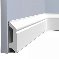 B78 ПЛИНТУС  HIWOOD