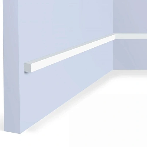 МОЛДИНГ D12V1 ПЛИНТУС  HIWOOD