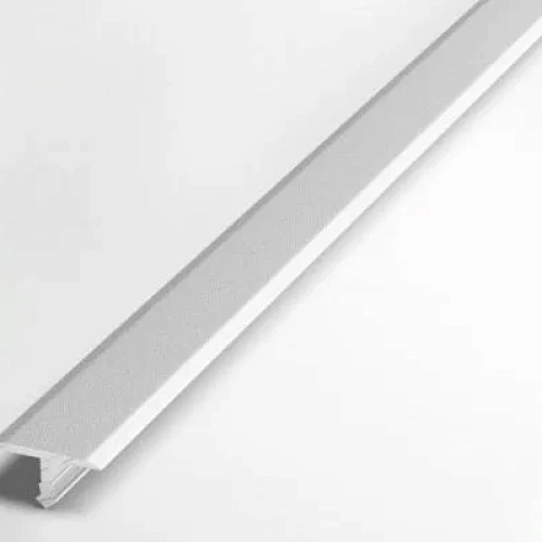 СТЫК Т-ОБРАЗНЫЙ БЕЛЫЙ ГЛЯНЦЕВЫЙ ПОРОГИ  РУССКИЙ ПРОФИЛЬ № 47323