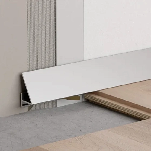 МИКРО ПЛИНТУС ЛАЙН УГЛОВОЙ СЕРЕБРИСТЫЙ ПЛИНТУС  ЛИКОРН ЛАЙН