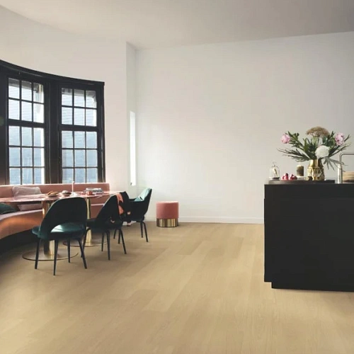 ДУБ БЕЖЕВЫЙ ЛАКИРОВАННЫЙ ЛАМИНАТ  QUICK-STEP  CAPTURE ламинат для пола