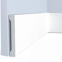 B130V1 ПЛИНТУС  HIWOOD