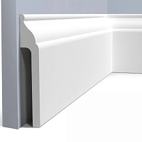 B150 ПЛИНТУС  HIWOOD