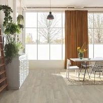 ДУБ СВЕТЛО-СЕРЫЙ СТАРИННЫЙ ЛАМИНАТ  QUICK-STEP  CLASSIC PLUS HУDRO ламинат для пола