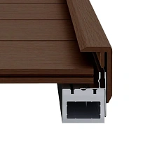 ТЕРРАСНАЯ ДОСКА LEGRO ULTRA NATURALE F - ПРОФИЛЬ (WPC + АЛЮМ.) WALNUT цвет и оттенок, большое фото замкового напольного покрытия в обстановке F - ПРОФИЛЬ (WPC + АЛЮМ.) WALNUT ТЕРРАСНАЯ ДОСКА LEGRO ULTRA NATURALE в интерьере